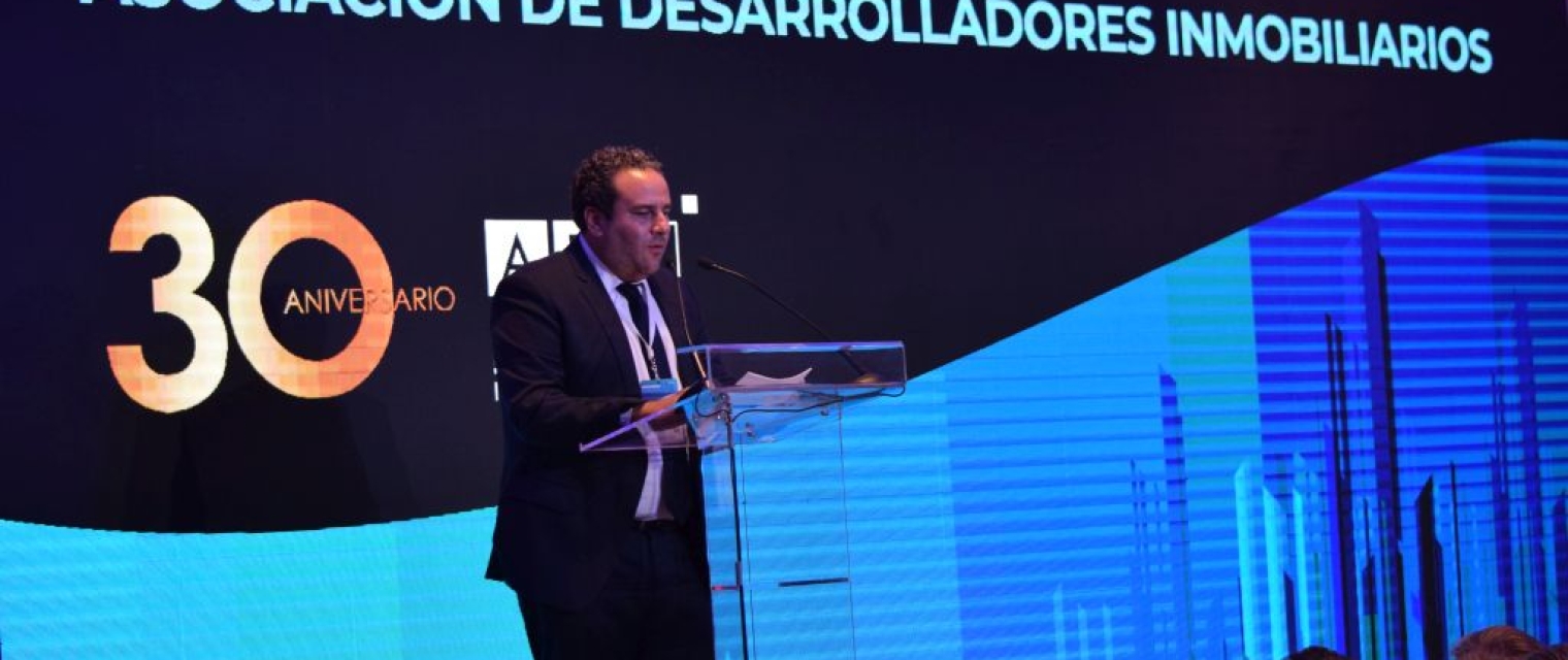 La Asociación de Desarrolladores Inmobiliarios (ADI) realiza evento en que analiza las oportunidades de inversión para el sector en México